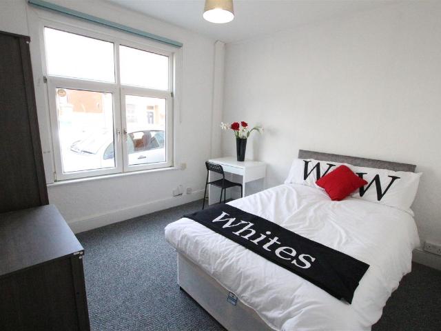 Room for rent in Northampton, Northamptonshire