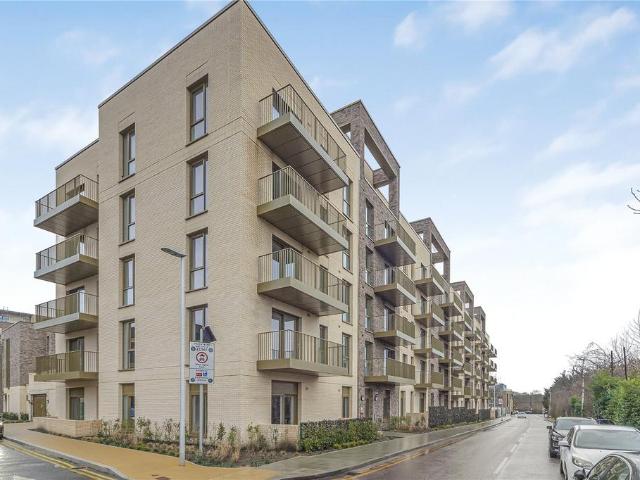 House for rent in Kidbrooke, Greater London