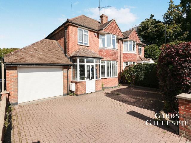 House for rent in Denham, Denham Green