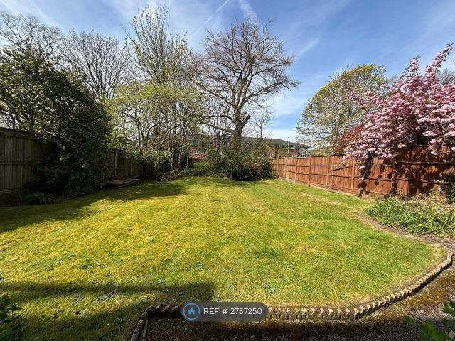 Apartment for rent in West Didsbury, Manchester