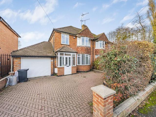 House for rent in Denham, Denham Green