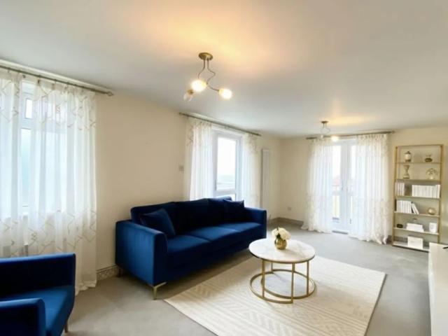 Room for rent in Moorlands, Dulcote