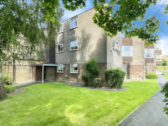 Apartment for rent in Moortown, Leeds