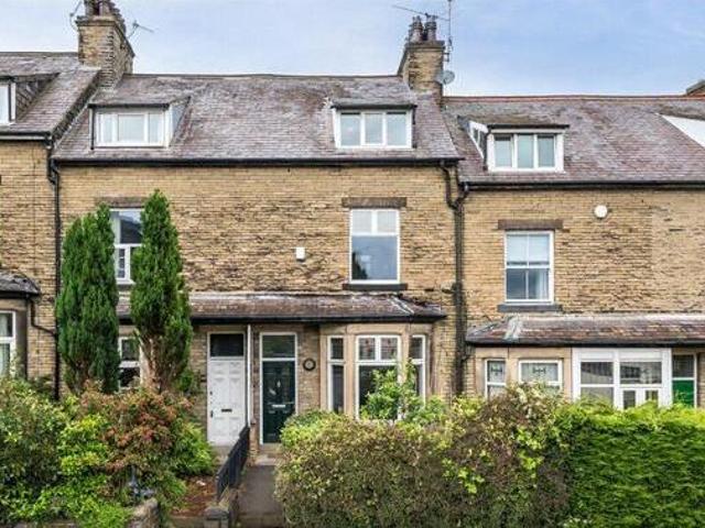 House for sale in Baildon, Bradford