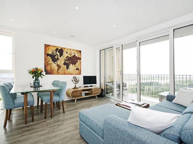 Apartment for rent in West Hendon, The Hyde