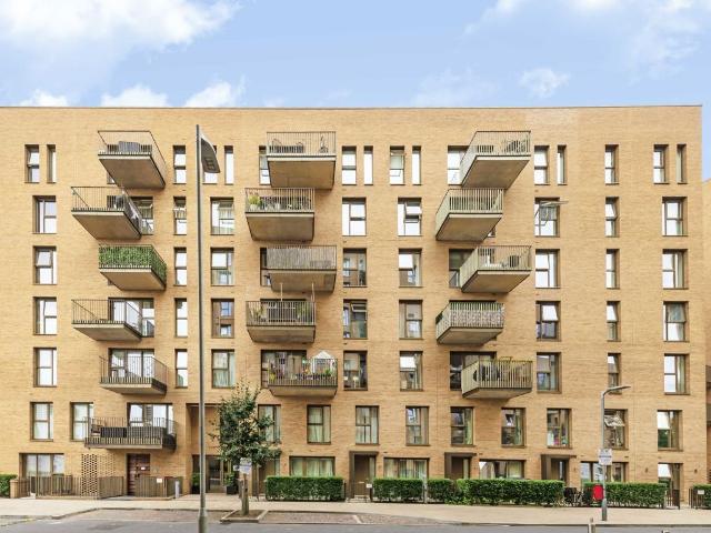 Apartment for rent in West Hendon, The Hyde