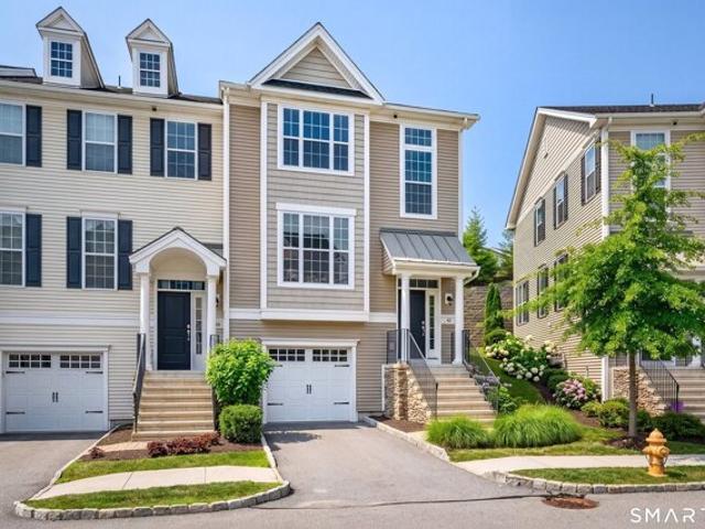 House for sale in Danbury, Connecticut