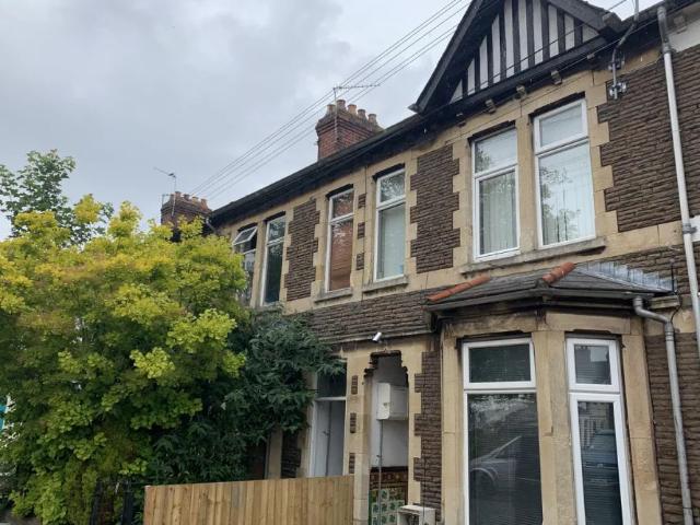 Apartment for rent in Pengam Green, Falcon Lodge