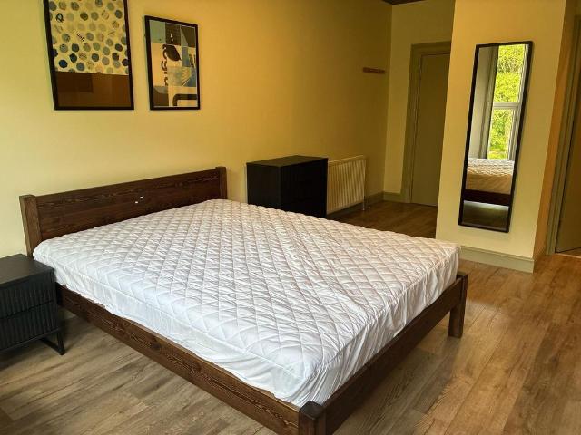 House for rent in Hyde Park, West Yorkshire