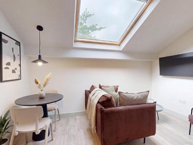 House for rent in Hyde Park, West Yorkshire