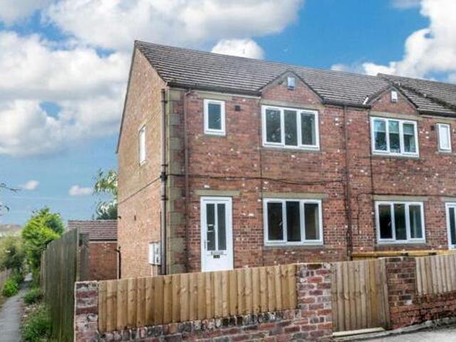House for sale in Holmfirth, West Yorkshire