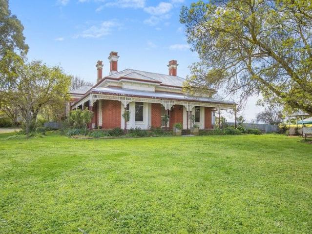 House for sale in Smeaton, Victoria