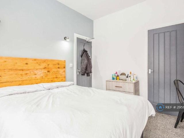 House for rent in Swinton, Salford