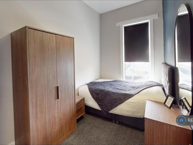 House for rent in Moorside, Salford