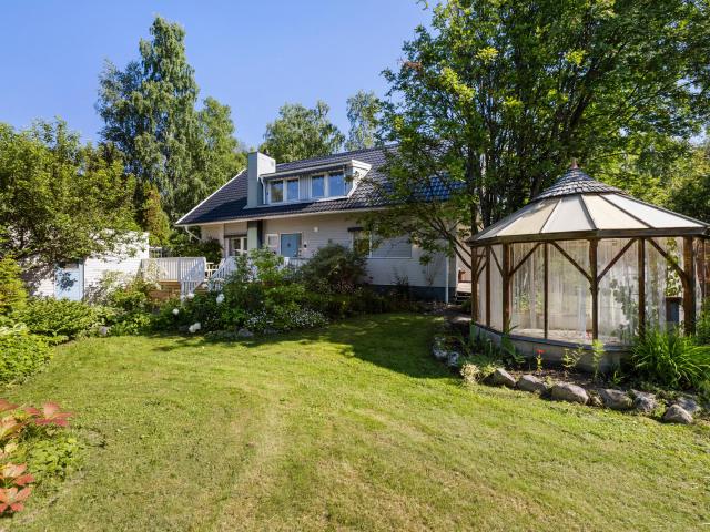 Villa till salu