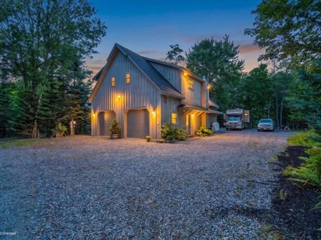 House for sale in Maine