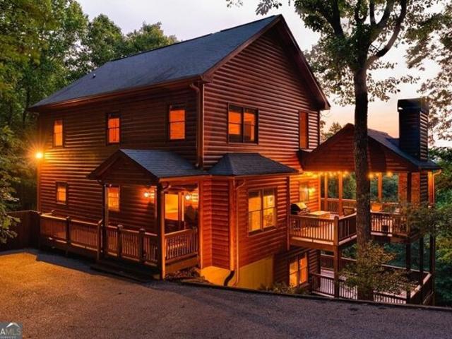 House for sale in Mineral Bluff