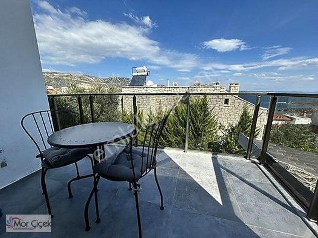 Mordoğan Mahallesi, Karaburun içerisinde kiralık Villa