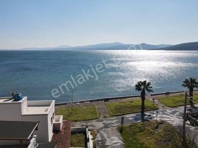 Karaburun, İzmir içerisinde satılık Villa