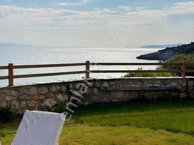 Karaburun, İzmir içerisinde satılık Villa