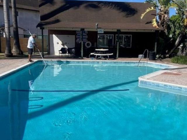 Apartment for rent in Huntington Beach, Orange County
