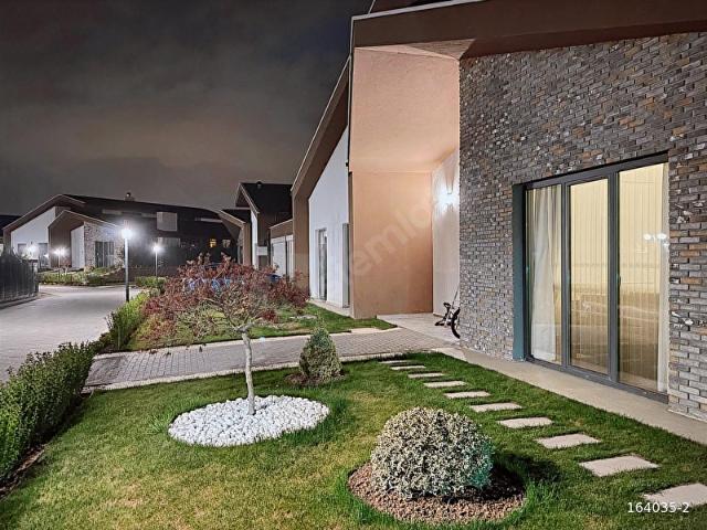 Gölbaşi, Ankara içerisinde satılık Villa
