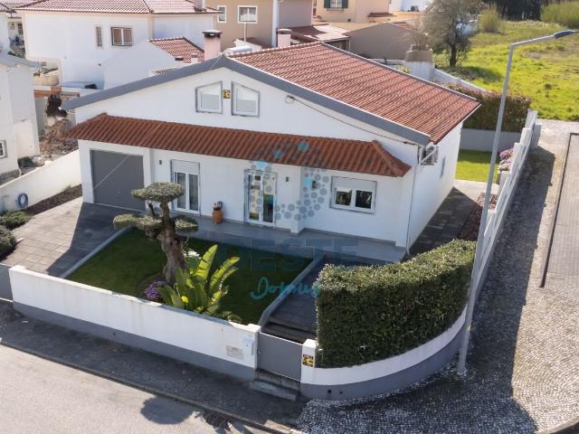 Vivenda venda em Bombarral, Leiria