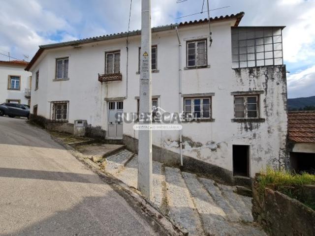 Casa venda em Madeirã, Oleiros