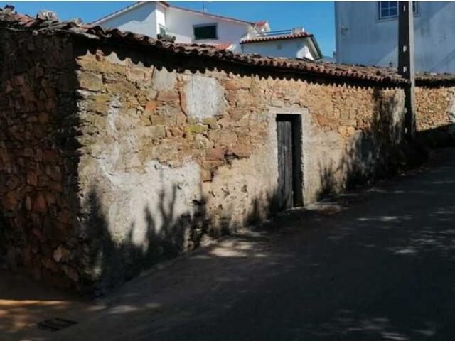 Casa venda em Troviscal