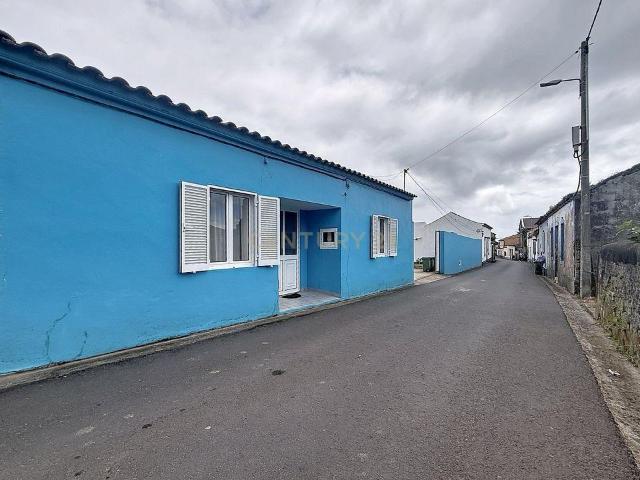 Casa venda em Povoação