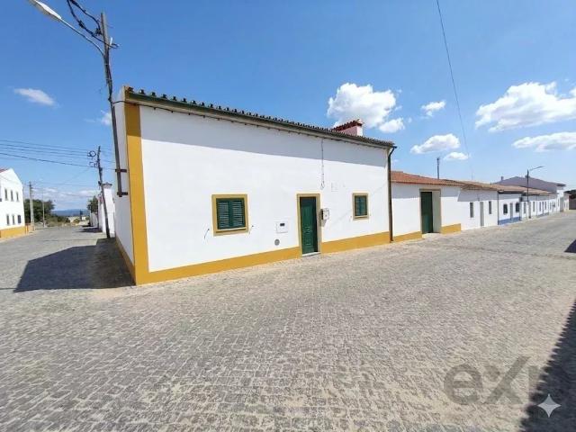 Casa venda em Crato, Portalegre