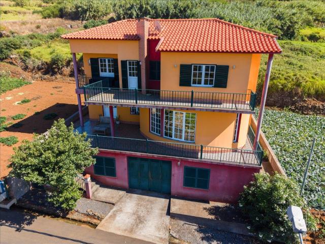 Vivenda venda em Fazenda, Porto Moniz
