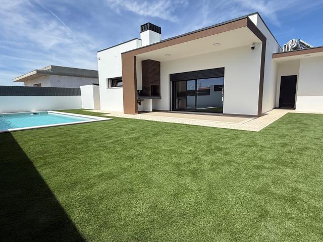 Casa venda em Azeitão (São Lourenço e São Simão), Setúbal