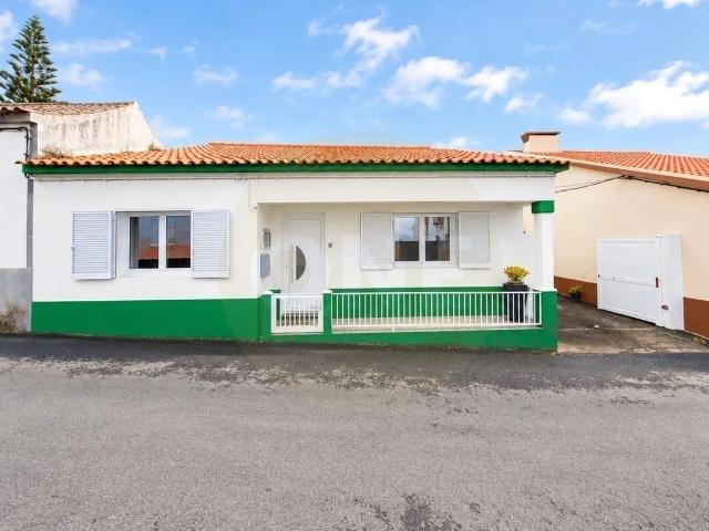 Casa venda em Açores, Ribeira Grande