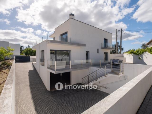 Casa venda em Coimbrã, Cernache