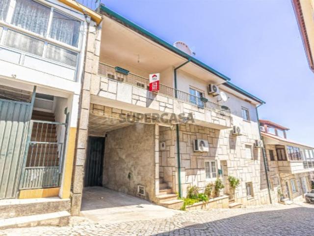 Casa venda em Argeriz, Vila Real