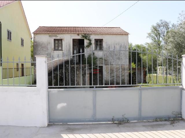 Casa venda em Pelmá, Leiria