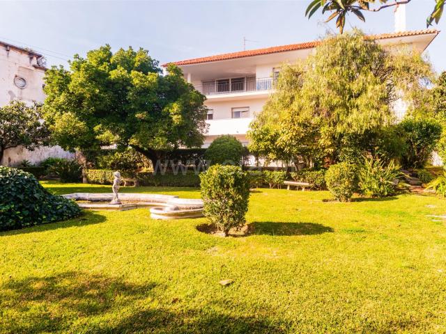 Vivenda venda em São Francisco Xavier, Lisboa