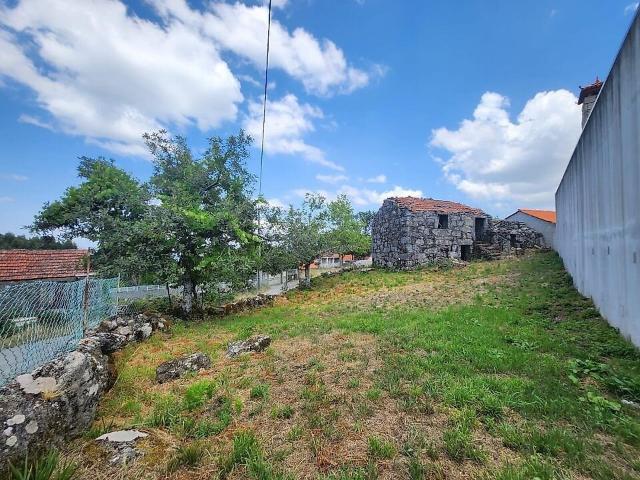Casa venda em Carvalhal de Vermilhas, Cambra e Carvalhal de Vermilhas