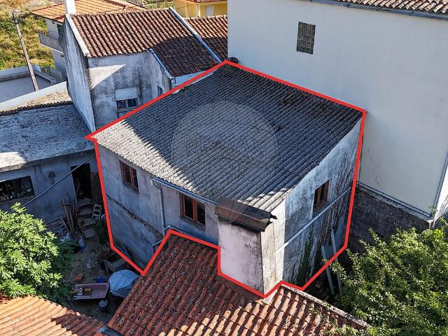 Casa venda em Rebolar, Santa Marta de Penaguião