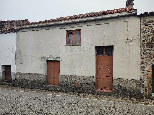 Casa venda em Fatela, Fundão