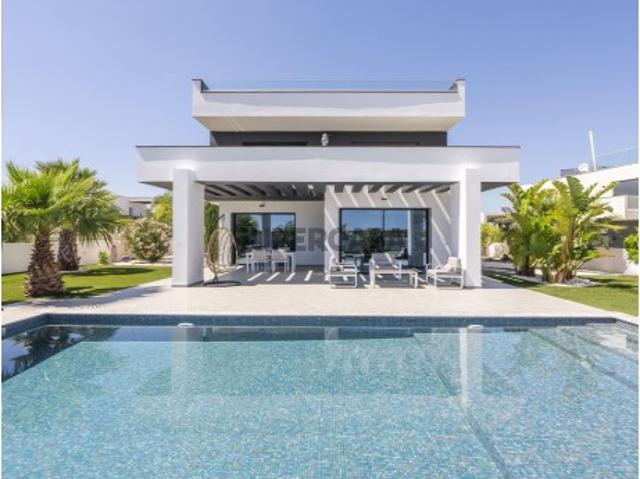Casa venda em Pêra