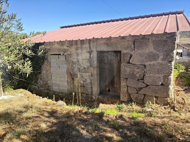 Casa venda em Cambra, Cambra e Carvalhal de Vermilhas