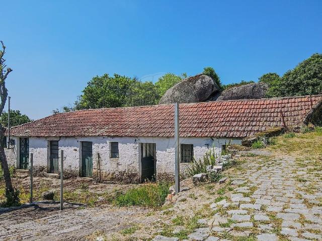 Casa venda em Agrochão, Várzea, Aliviada e Folhada