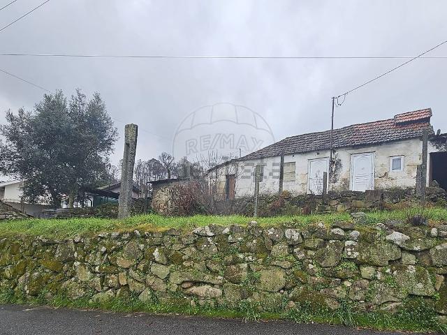 Casa venda em Marecos, Porto