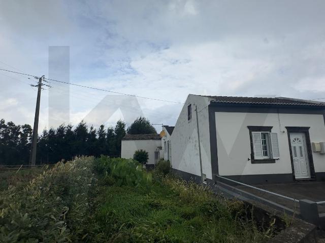 Casa venda em Açores, Algarvia