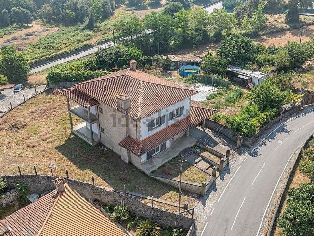 Casa venda em Adaúfe, Braga
