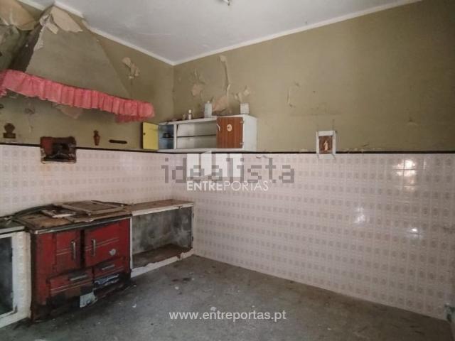 Casa venda em A Ver-o-mar, Porto