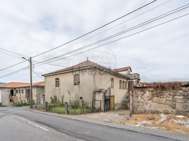 Casa venda em Rabuide, Póvoa De Lanhoso