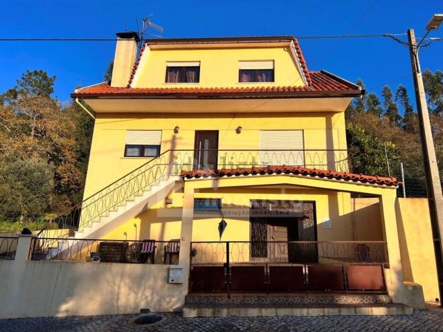 Casa venda em Figueiró Dos Vinhos, Leiria